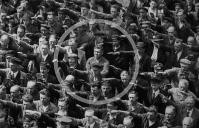 August landmesser refuses to perform nazi salute photo public domain gur3fn - Eugenol