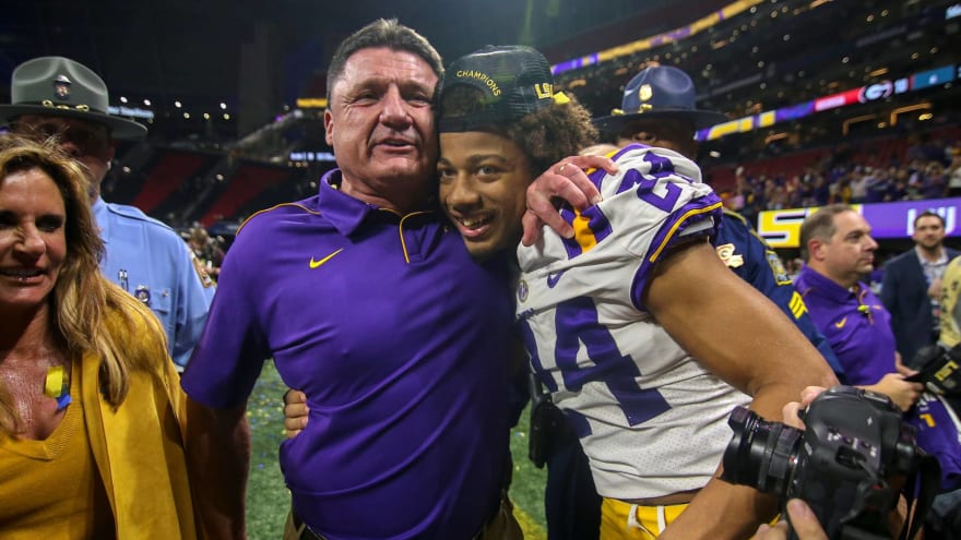 Four Goliaths In College Football Playoff Yawn Let S Expand