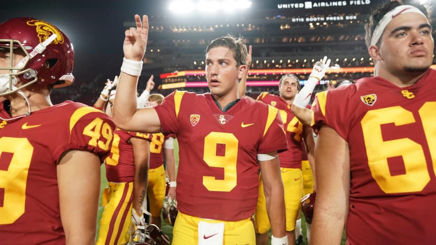 Usc May Have Found A Qb But It Still Faces Major Hurdles Yardbarker