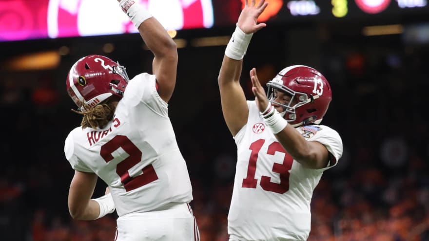Benched Qb Jalen Hurts Congratulates Tua Tagovailoa On First Td