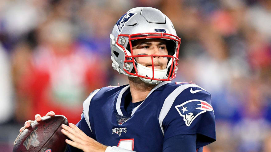 Bill Belichick Benches Backup Jarrett Stidham Following Pick Six In Blowout Yardbarker