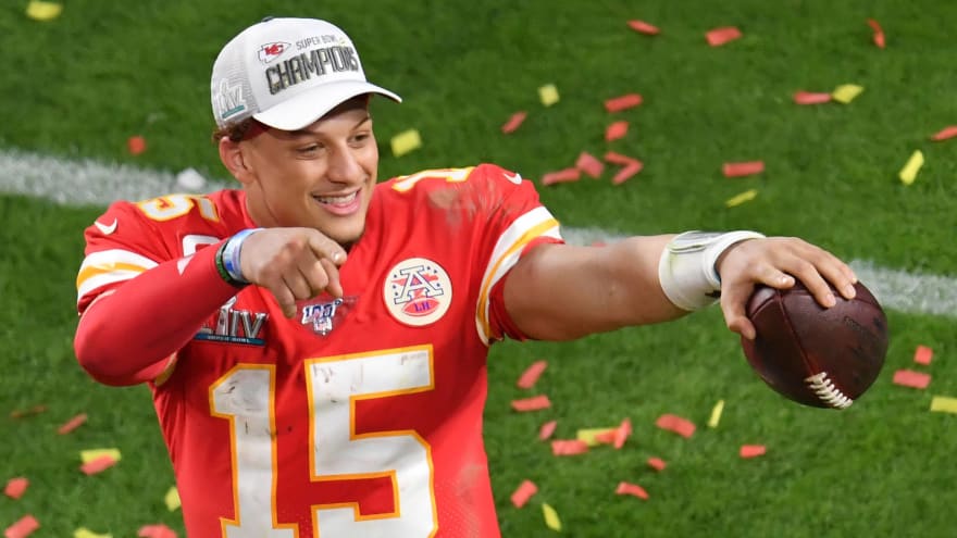 Patrick Mahomes Contract Bans Pretty Much Every Physical Activity Yardbarker