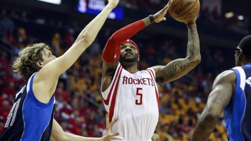 Watch This Nba Player Take 12 Steps Without Refs Calling Traveling
