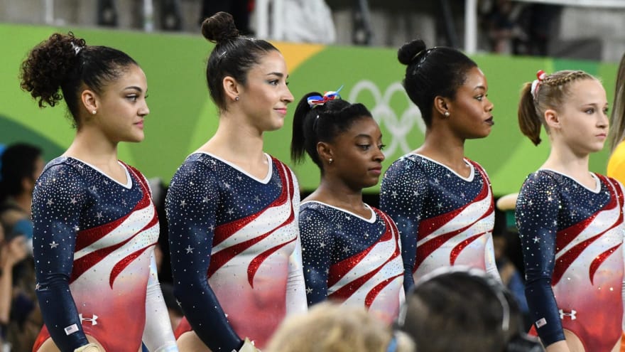 Simone Biles criticism leads to apology from Gabby Douglas | Yardbarker