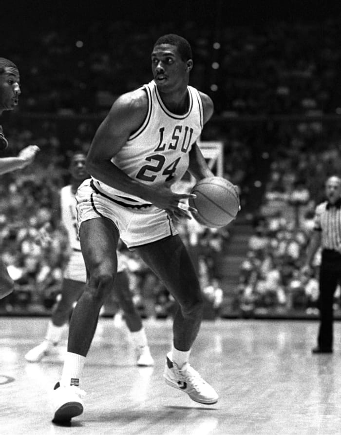 The 16 Sweetest Upsets In Sweet 16 History Yardbarker