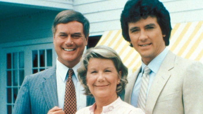 The 25 Best Television Show Theme Songs Of All Time Yardbarker