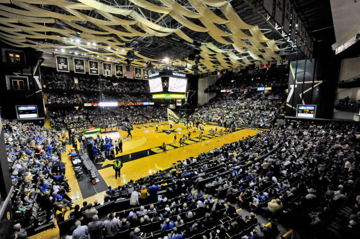 The 25 best arenas in college basketball | Yardbarker