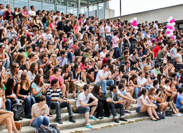Study Abroad Reviews for NEOMA Business School: Rouen - Direct Enrollment & Exchange