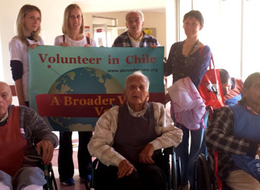 Study Abroad Reviews for Volunteer Chile La Serena: Senior Elderly Care Center 