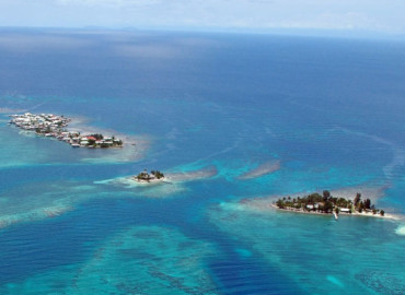 Study Abroad Reviews for NRCSA: Utila - CAS Language School
