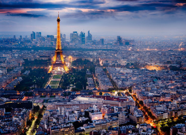 Study Abroad Reviews for University of Texas at Austin: TXA Paris French Fashion - History & Techniques