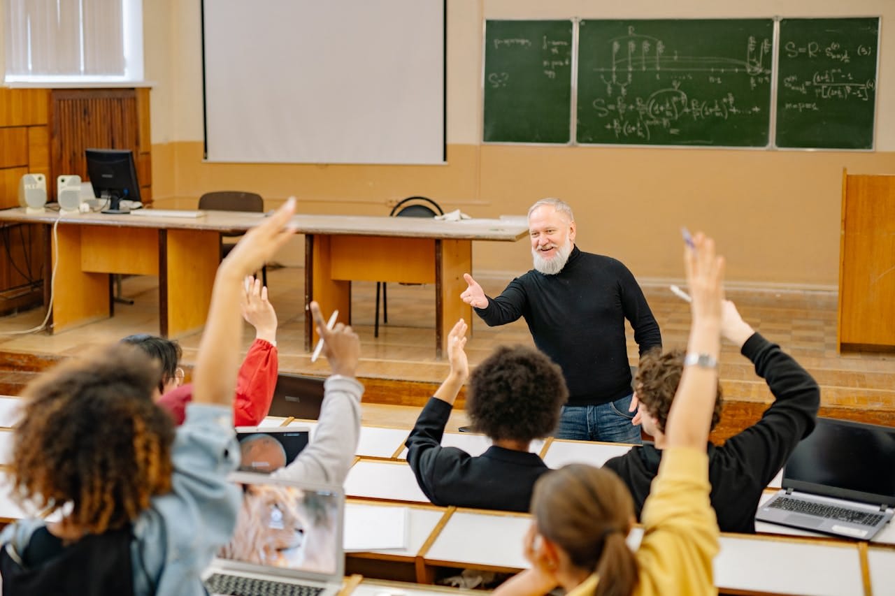 A class having a recitation