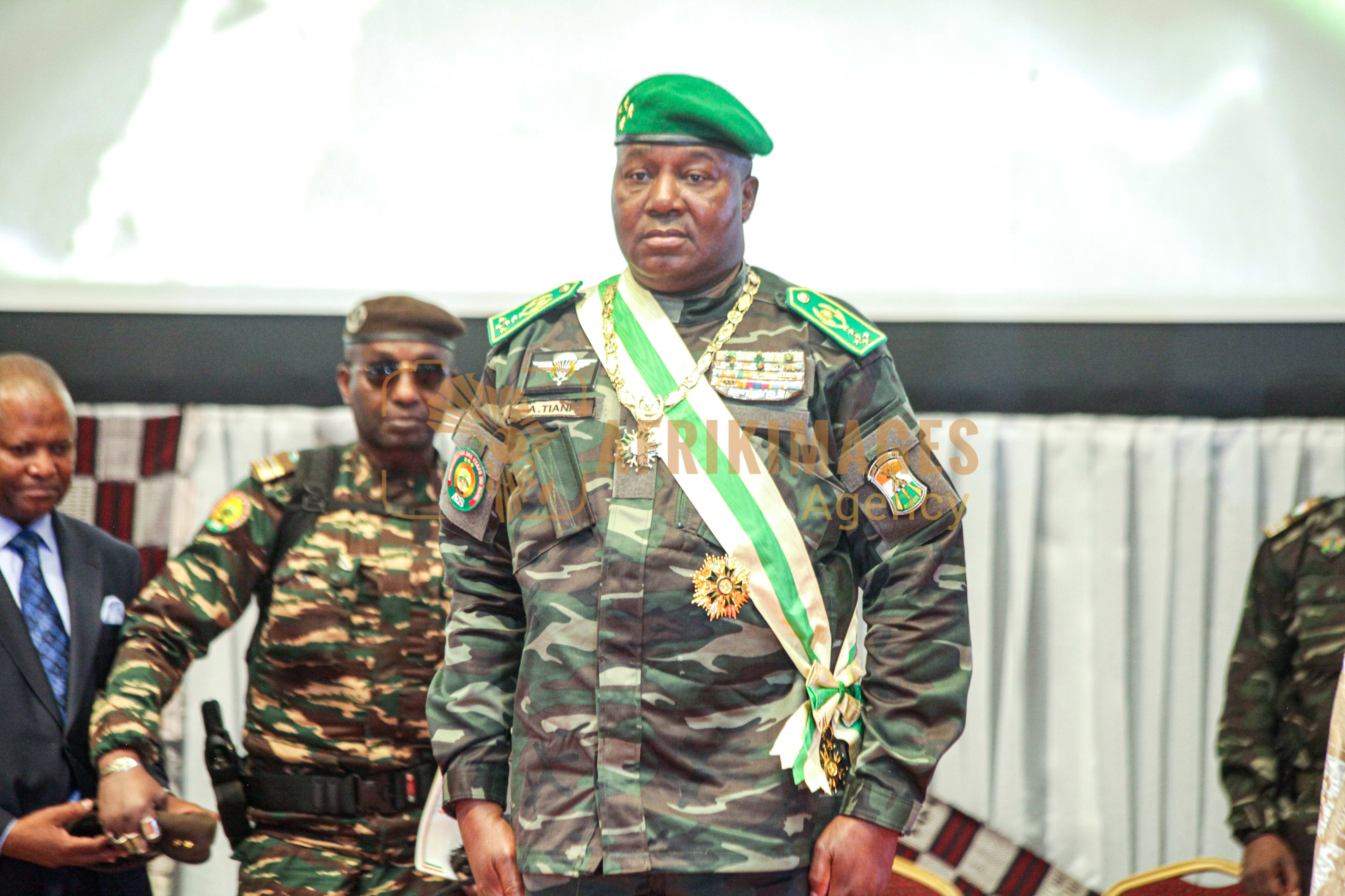 tiani-investiture