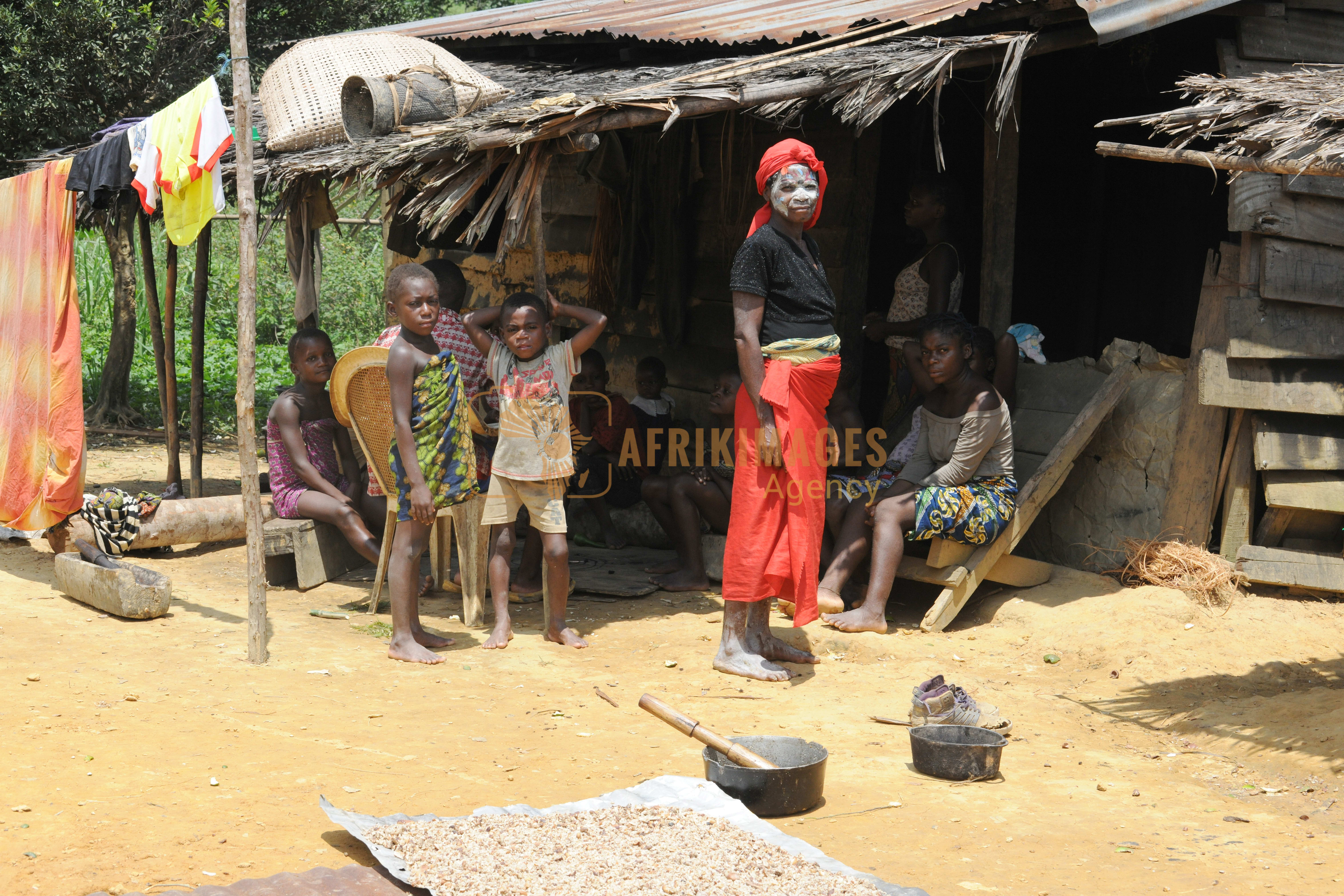 Afrikimages gabon / gens