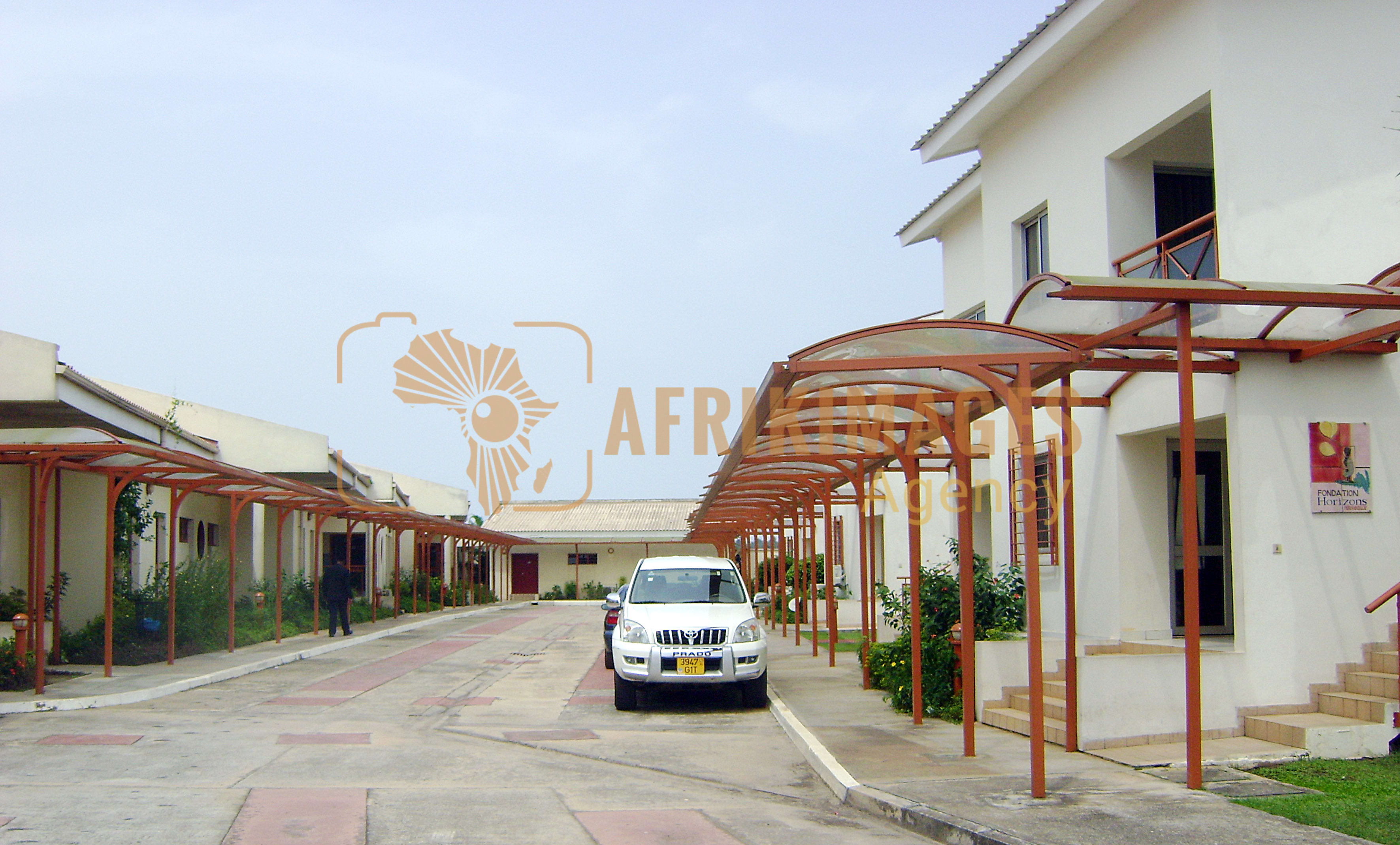 Afrikimages gabon/ écoles, collèges et lycées