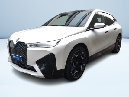 IX XDRIVE40 PACCHETTO SPORTIVO