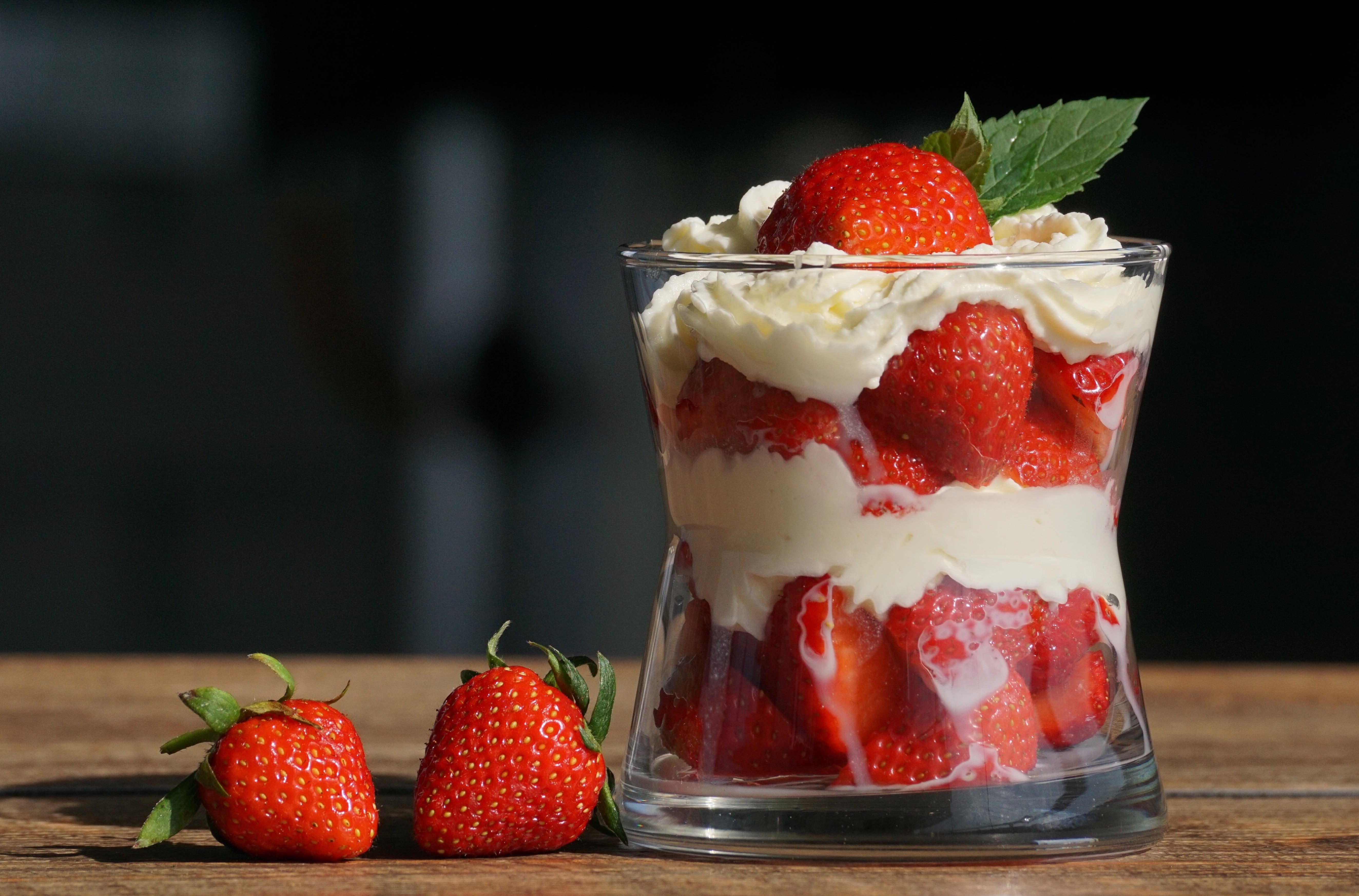 Strawberries and cream dessert
