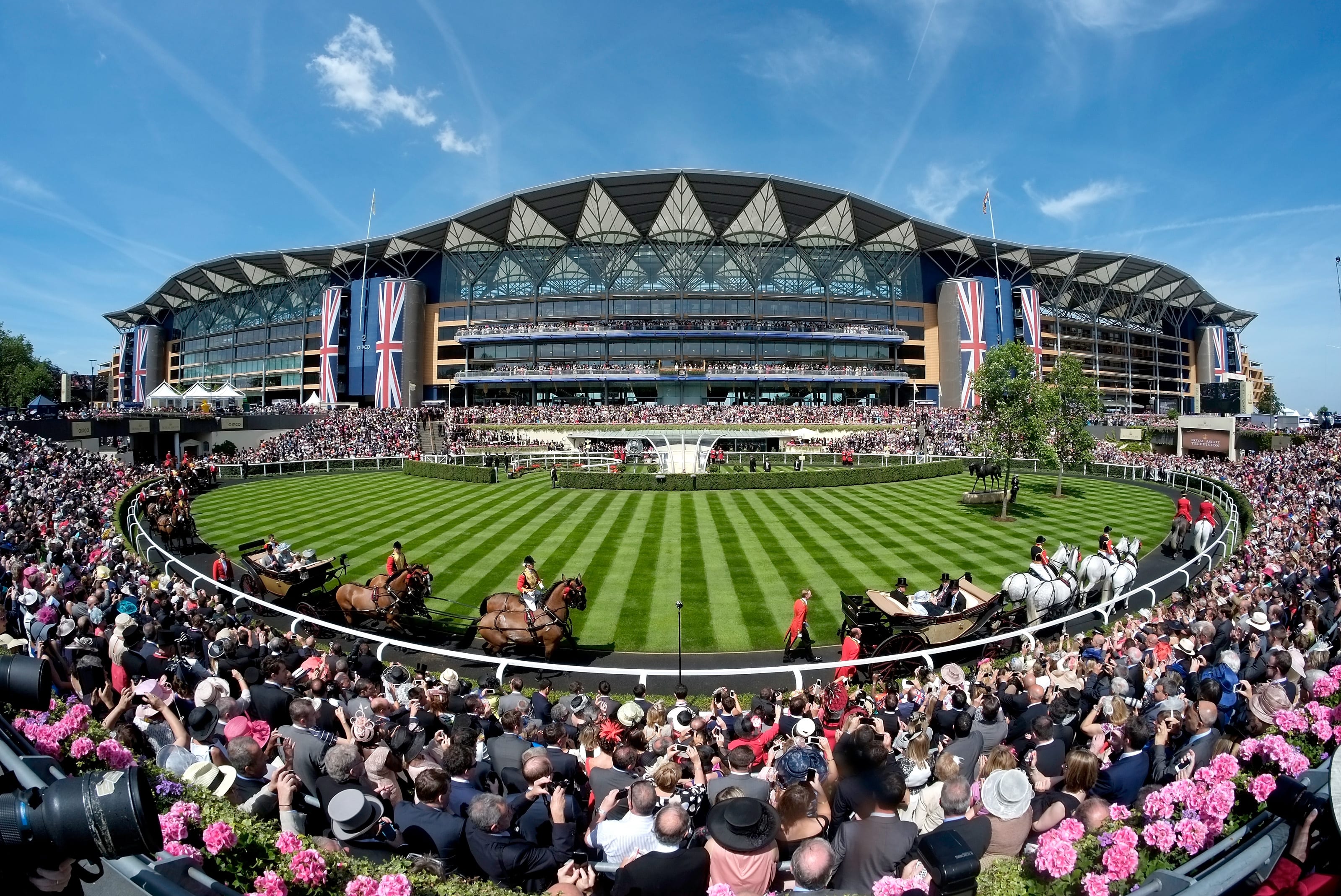 Royal Ascot parade ring view