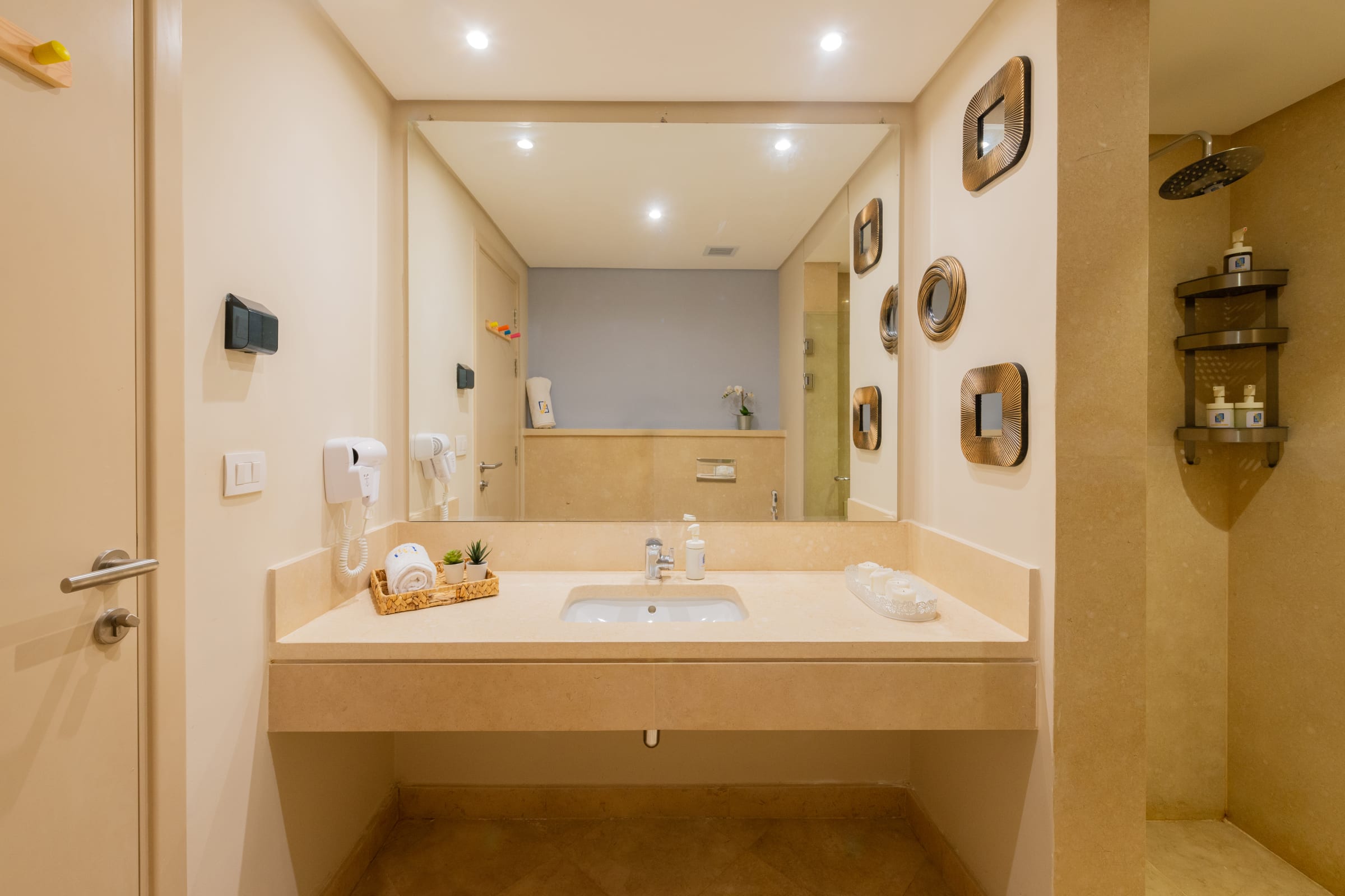 Bright & Breezy 1 BR @ Mangroovy w/ Pool & Beach Access — Unit in Mangroovy Residence, El Gouna, Egypt — photo 27