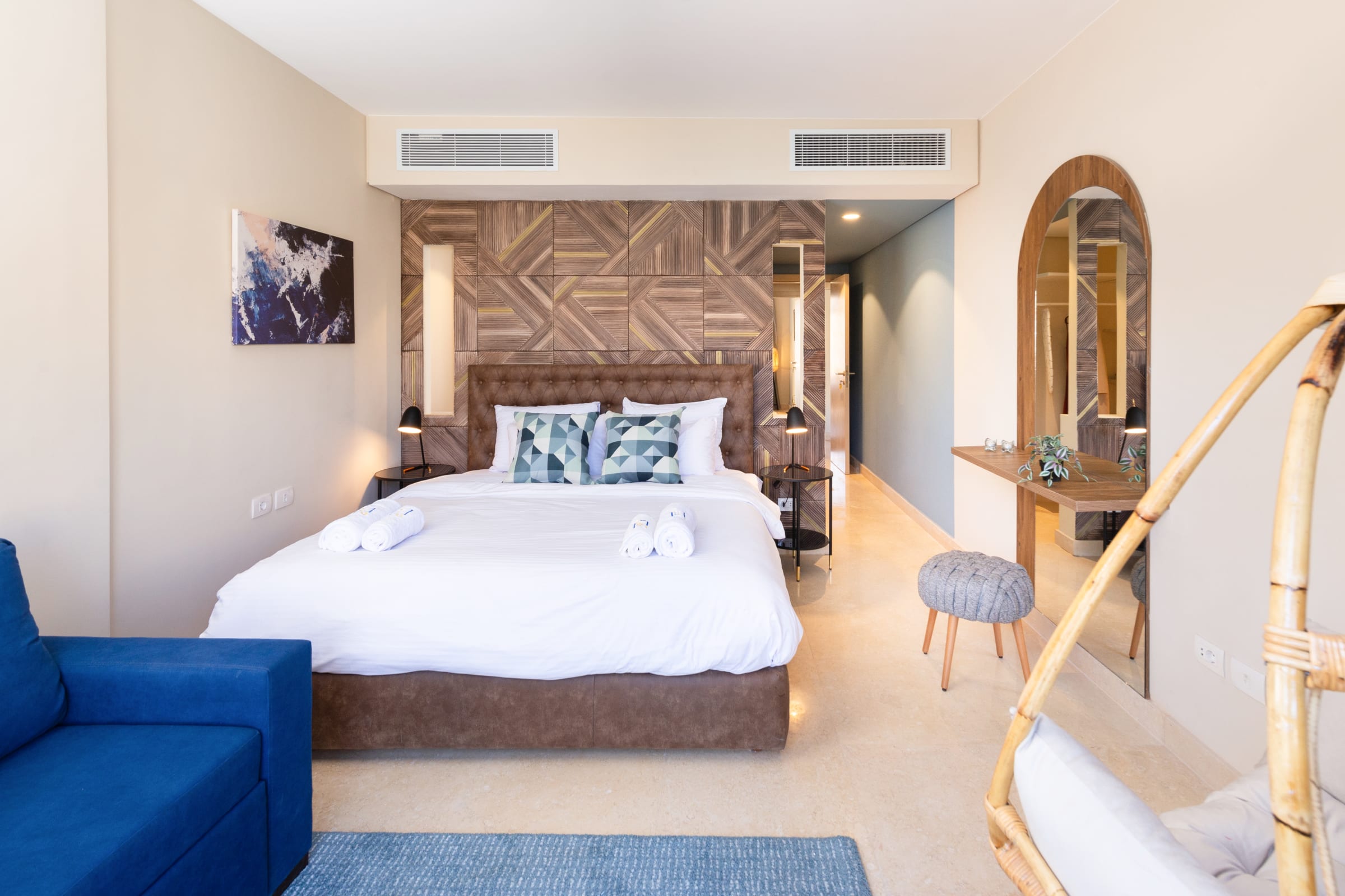 Elegant & Edgy  2 BR w/ Beach & Pool @ Mangroovy — Apartment in Mangroovy Residence, El Gouna, Egypt — photo 9