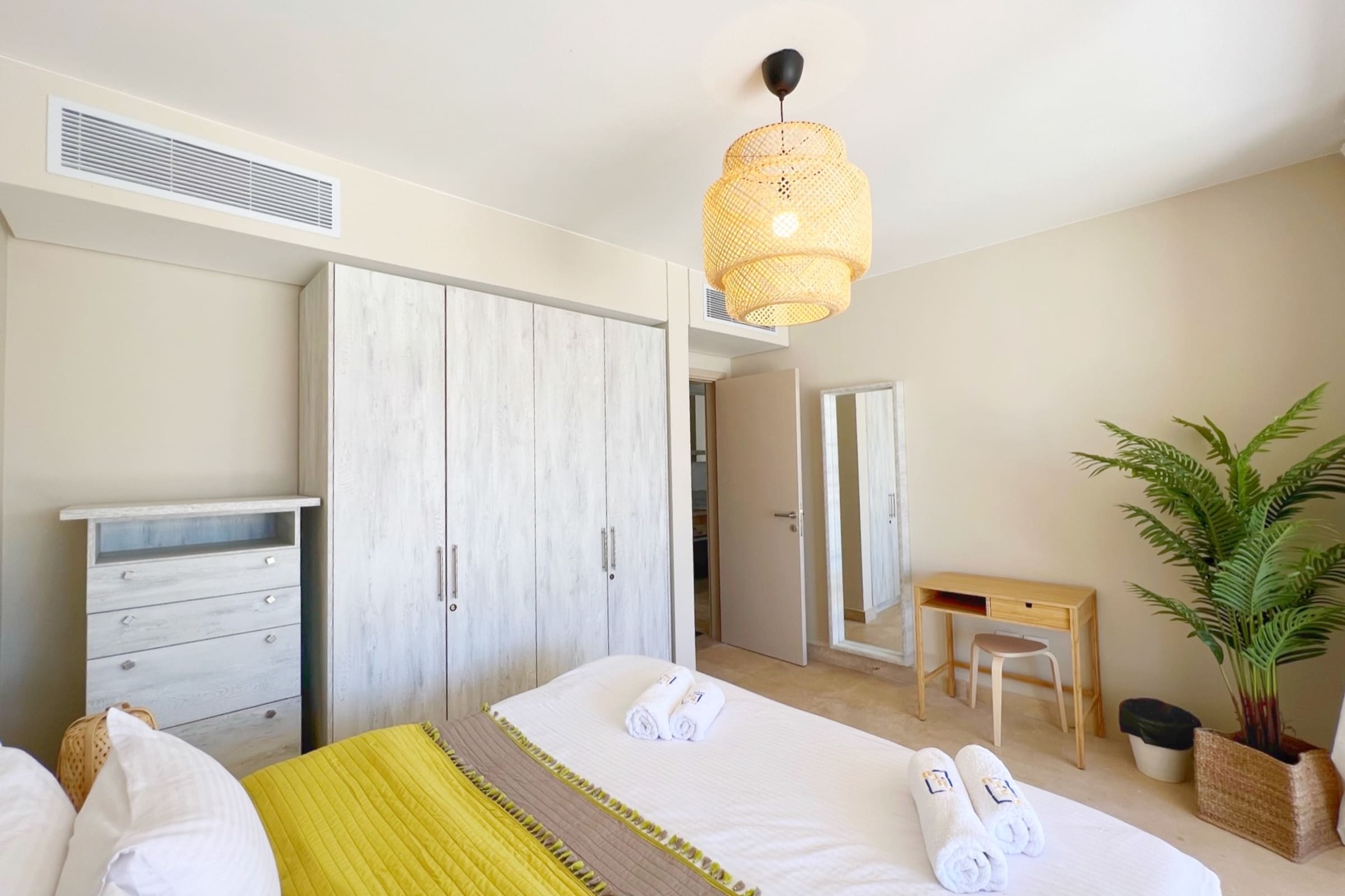 Sparky & Summery 2 BDR @ Mangroovy | Free Beach & Pool Access — Apartment in Mangroovy Residence, El Gouna, Egypt — photo 9