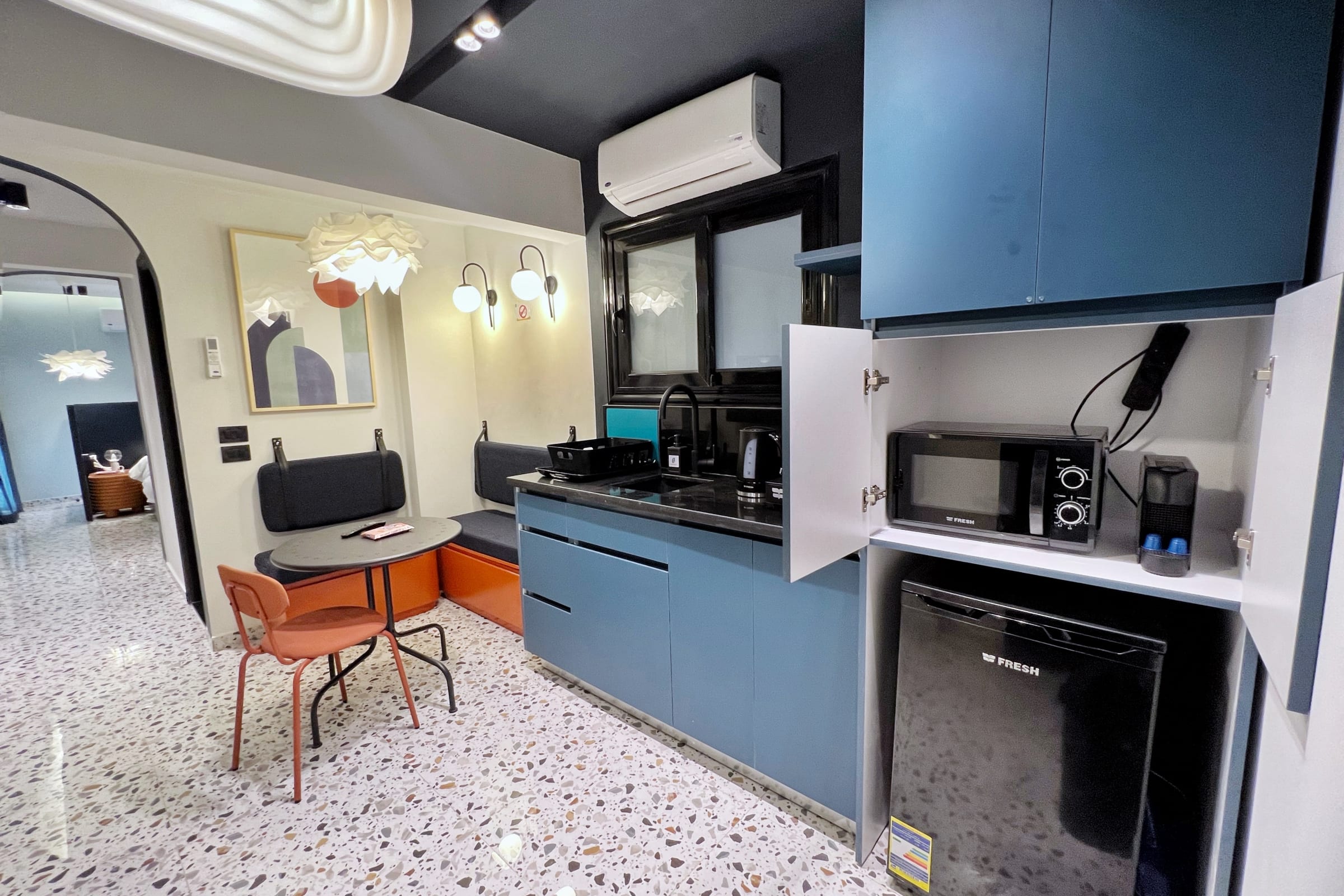 The 1 BDR Cobalt Cube| 5 min to CAI Airport 5