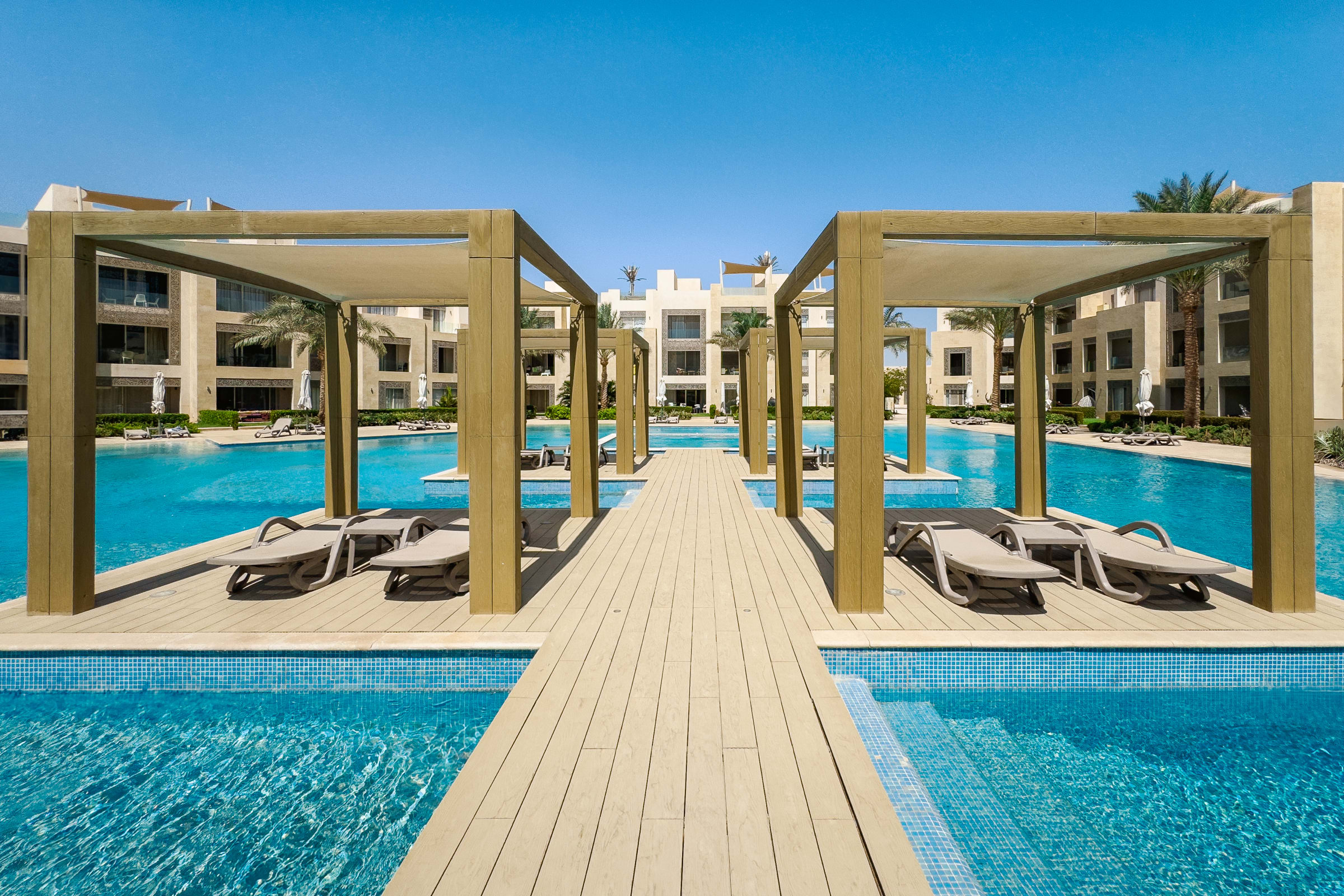The Groundlight 1BDR @ Mangroovy | Free Beach & Pool — Apartment in Mangroovy Residence- Gouna, El Gouna, Egypt — photo 16