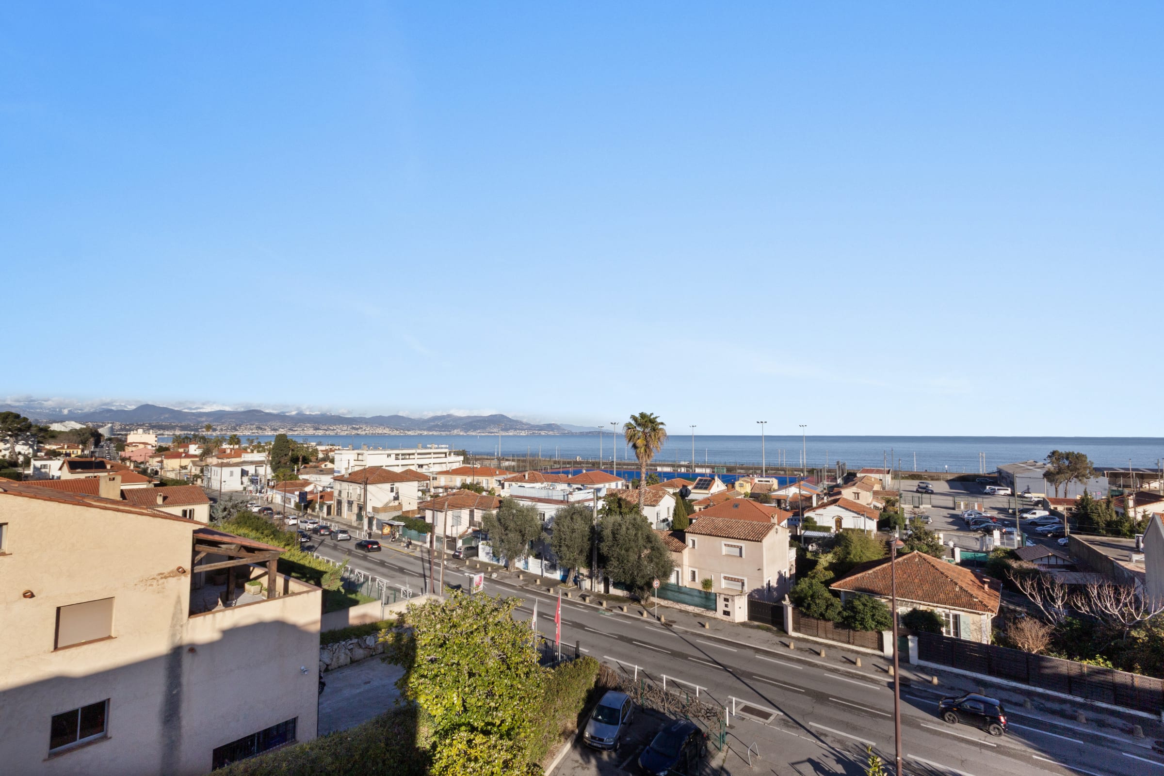T3 6P ANTIBES LMS - LE ROOFTOP