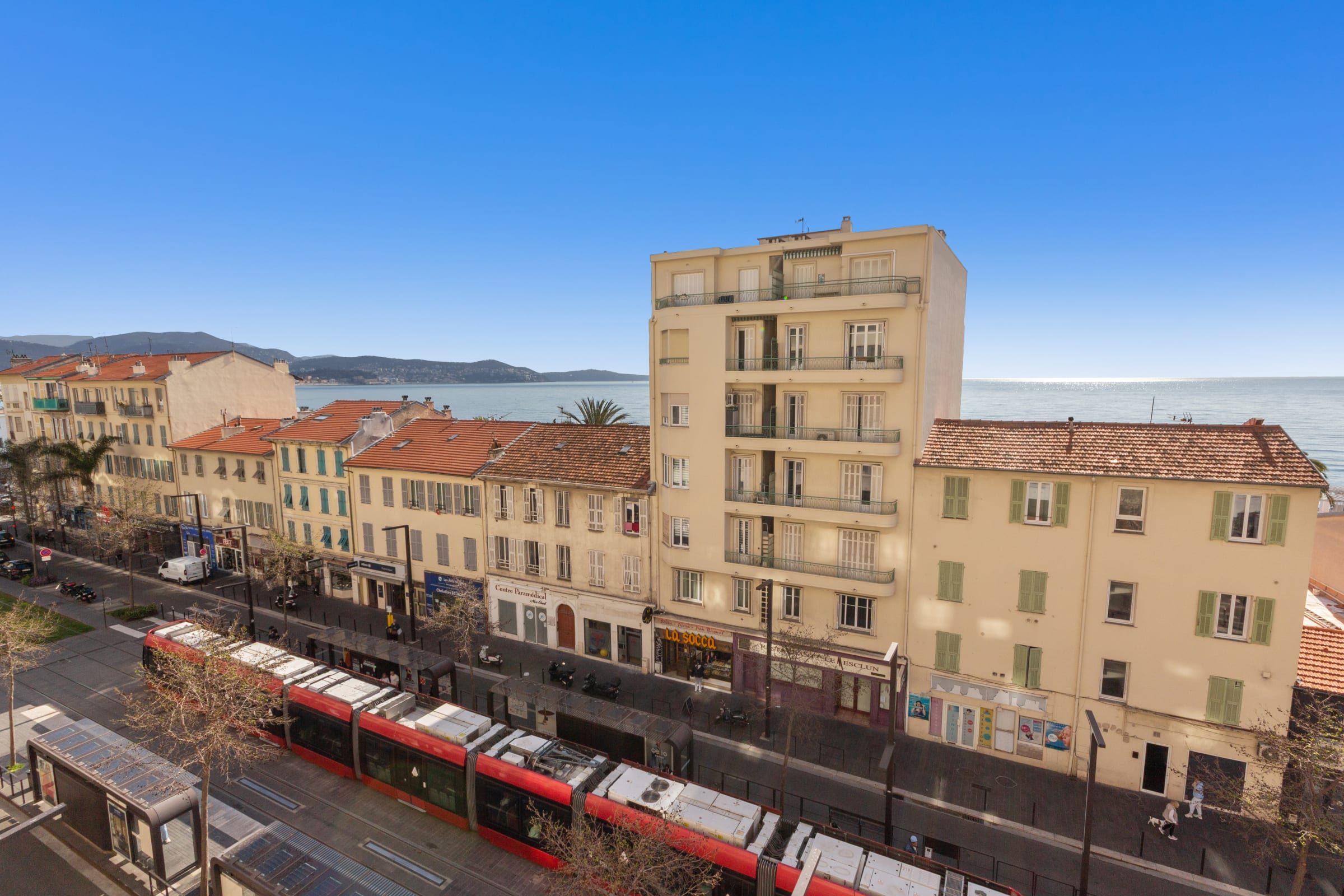 S 2P NICE WC - L'AZUR
