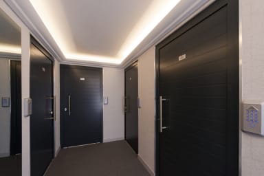 sas d'entrée commun aux 4 appartements