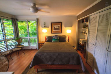large tropical bedroom with private entrance