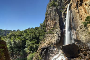 randonnée et cascade