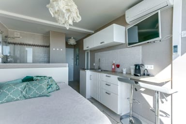 StudioBlue beach Heliopolis -Naturisme et Libertin Cap d'Adge.