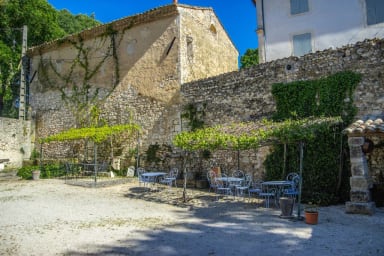 Extérieur ombragé