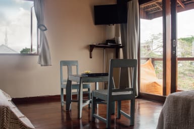 Studio Sami Luwih (Atas) | Private apartment in Seminyak with shared pool