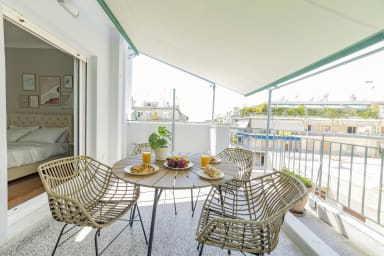OFFERHoneyBee apartment in city center of Athens,few steps from pedestrian 