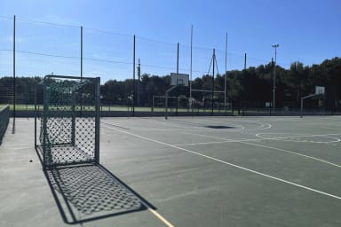 Location saisonnière à Lambesc - Complexe sportif - Serenity Rentals