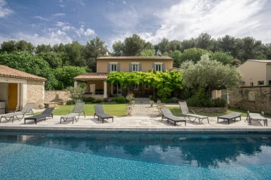 Villa avec vue sur le Luberon et piscine privée 
