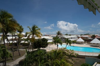 Photo de Apartment en location saisonnière à Saint-Francois en Guadeloupe 