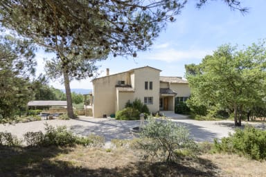 Domaine des Gardis AIR Property Property Provence
