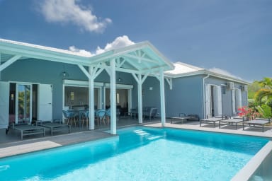 Photo de Villa en location saisonnière à Saint-Francois en Guadeloupe 