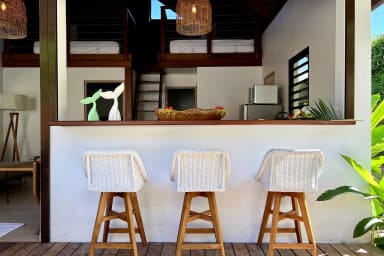 Kitchen bar and bar stools.