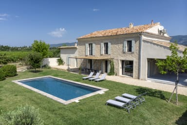Unforgettable holidays in the heart of the vineyards of Provence