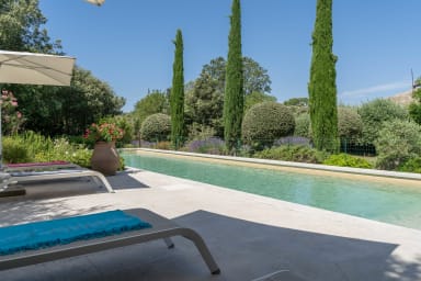 Beautiful house to rent with swimming pool in the heart of Provence at Bonnieux