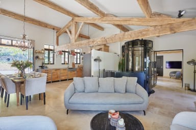 Vacances de reve avec vue exceptionnelle à Ménerbes