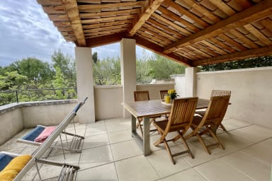 Relaxing holidays for this villa to rent in Provence