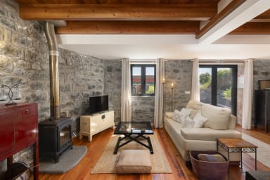 Livingroom with a TV 