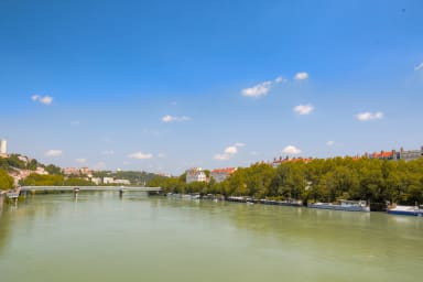 Profitez d'une balade au bord des quais du Rhône