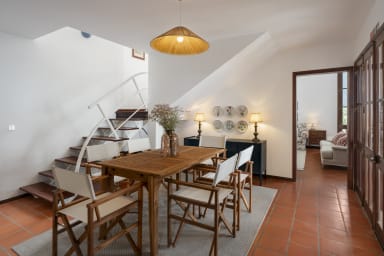 dining area, Stairs and living room