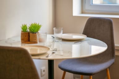 Table à manger pour des moments conviviaux ou de travail